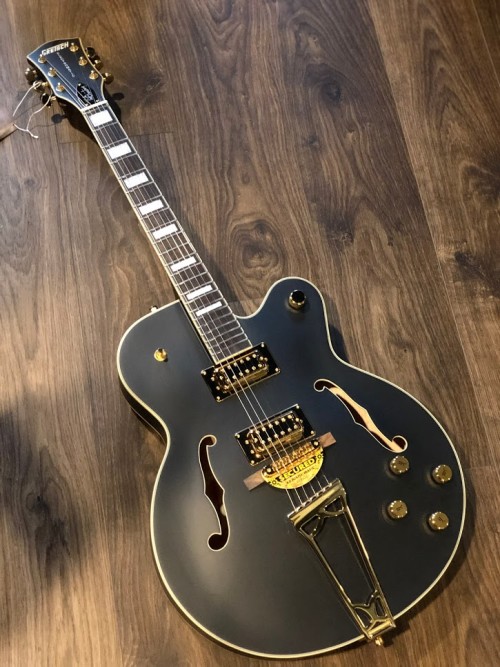 Gretsch G5191BK Tim Armstrong Signature Electromatic Hollowbody in